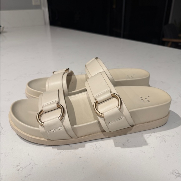 A New Day Cream Double Strap Sandals - Picture 2 of 2